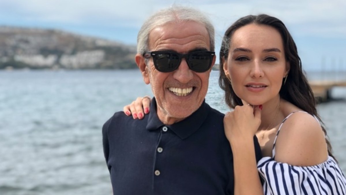 Edip Akbayram’ın Vefatının Birinci Ayında Kızı Türkü Akbayram’dan Yürek Burkan Paylaşım